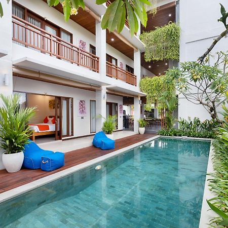 Kubu Belona Canggu Bagian luar foto
